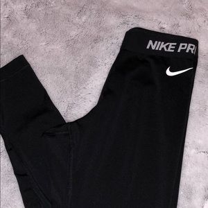 Black nike leggings